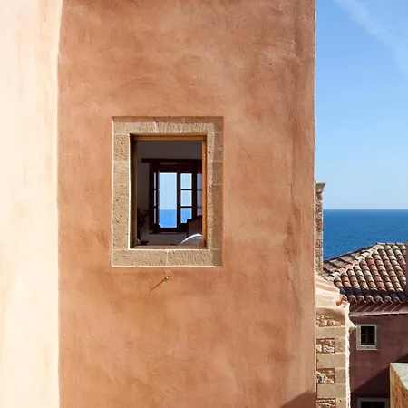 Likinia 호텔 모넴바시아