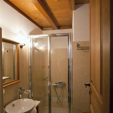 Hotel Likinia